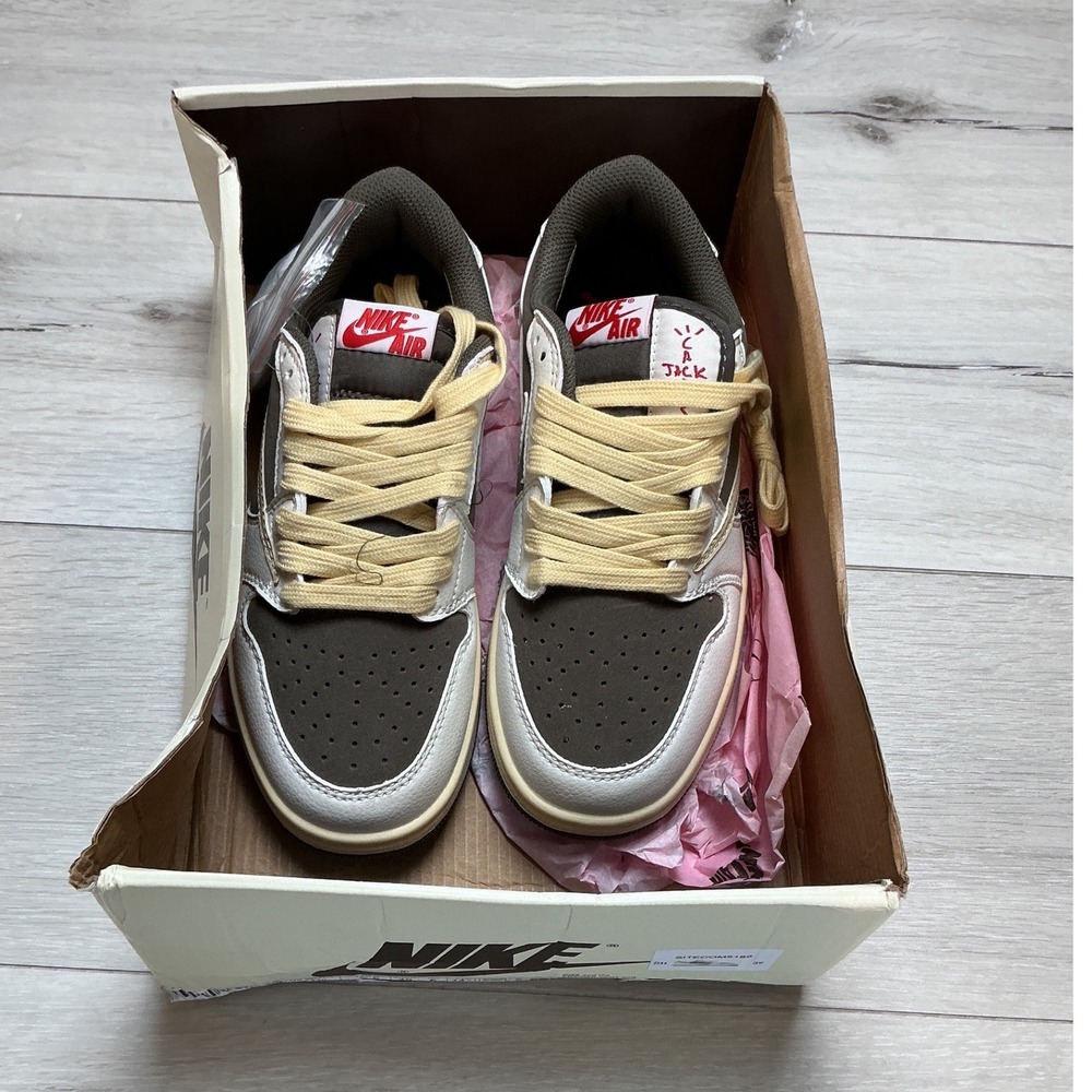 Nike Air Jordan 1 Low OG SP Travis Scott Reverse Mocha 6.5 New With Tags - Picture 5 of 12